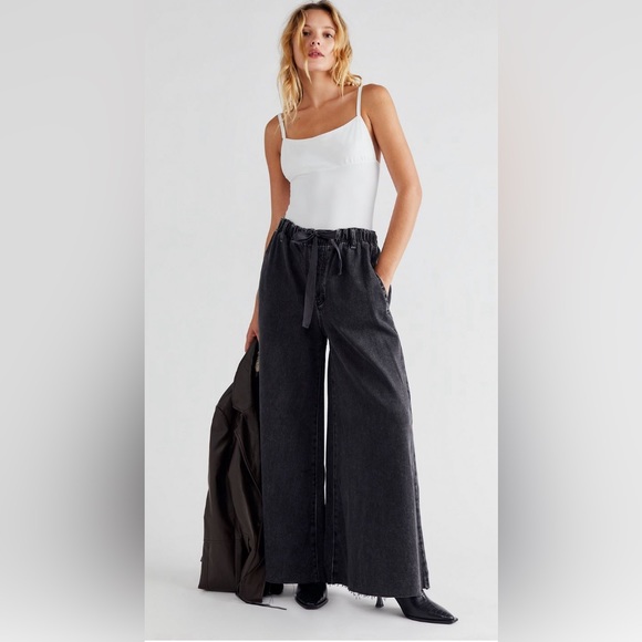 Free People Denim - COPY - Free People We The Free Clover Wide-Leg Solid Pants XL